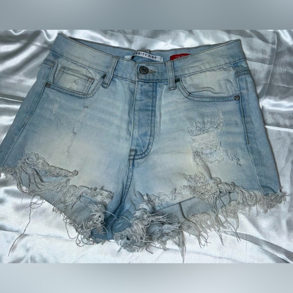 Celebrity Pink Cutoff jean Shorts denim “The Brat” style  Womens size 7 W 28